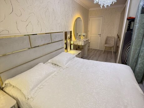 2-room old-build apartment for sale in Xalqlar Dostluğu, 50 m², 162 000 AZN, photo 5 / 9