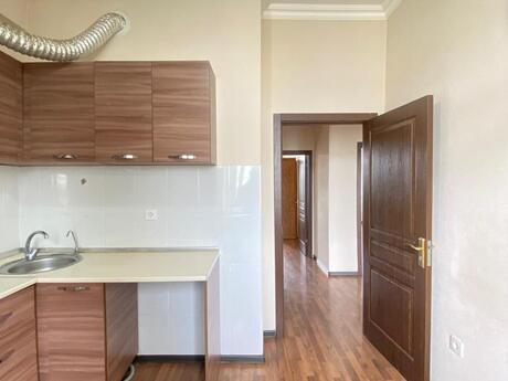 3-room new-build apartment for rent in İnşaatçılar, 80 m², 600 AZN/mo, photo 5 / 12