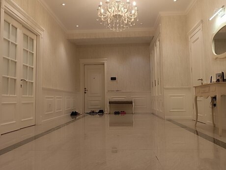 Nizamidə 4 otaqlı yeni tikili mənzil satılır, 210 m², 670 000 AZN, şəkil 2 / 12