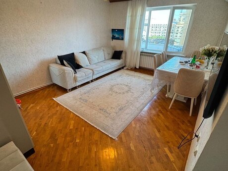 Elan №6521376 - Bakı, Nizami m., 2 otaqlı, 57 m², 7/10 mərtəbə