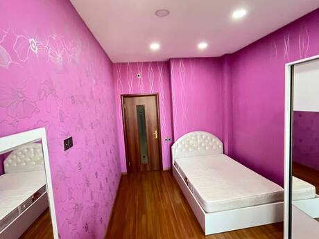 20 Yanvarda 3 otaqlı yeni tikili mənzil kirayə verilir, 110 m², 800 AZN/ay, şəkil 4 / 12