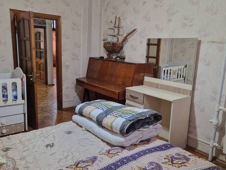 9-cu mikrorayonda 3 otaqlı köhnə tikili mənzil kirayə verilir, 80 m², 650 AZN/ay, şəkil 5 / 11