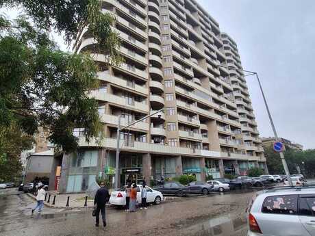 Elmlər Akademiyasında 3 otaqlı yeni tikili mənzil satılır, 120 m², 435 000 AZN, şəkil 2 / 12