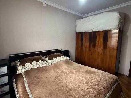 Həzi Aslanovda 3 otaqlı köhnə tikili mənzil satılır, 80 m², 205 000 AZN, şəkil 2 / 8