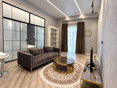 Elan №6521464 - Bakı, Ağ şəhər q., 2 otaqlı, 67 m², 3/7 mərtəbə