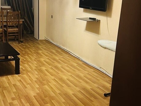 Сдаётся 2-комнатная квартира в старом фонде, Nəriman Nərimanov, 65 м², 649 AZN/мес, фото 3 / 11