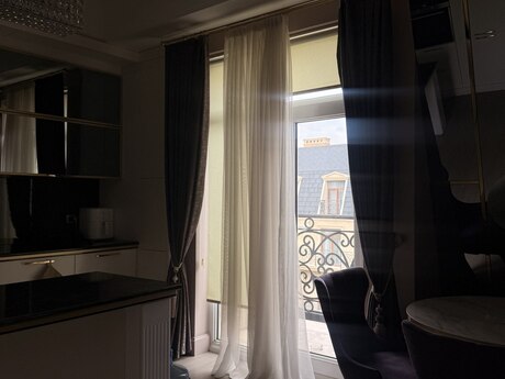 Ağ şəhərdə 2 otaqlı yeni tikili mənzil kirayə verilir, 75 m², 1 600 AZN/ay, şəkil 4 / 10