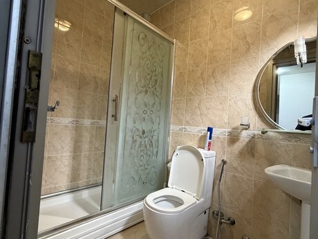 Сдаётся 3-комнатная квартира в старом фонде, İçəri Şəhər, 120 м², 1 500 AZN/мес, фото 3 / 12