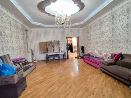Elan №6520781 - Bakı, Nərimanov r., 3 otaqlı, 150 m², 2/18 mərtəbə