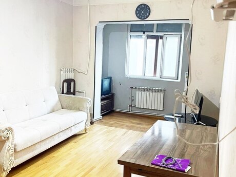 Объявление №6521558 - Баку, пос. 8-й мкр, 2-комн., 47 м², 4/9 этаж