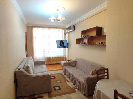 Объявление №6521585 - Баку, м. Ахмедлы, 2-комн., 70 м², 8/18 этаж