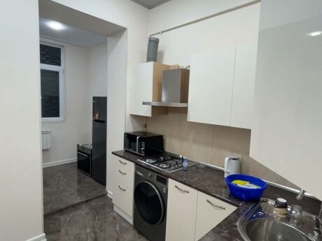 Nizamidə 2 otaqlı köhnə tikili mənzil satılır, 60 m², 240 000 AZN, şəkil 5 / 11