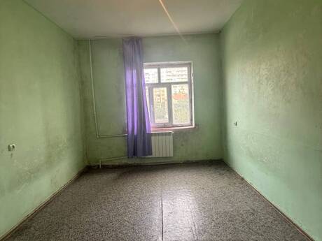 Продаётся 3-комнатная квартира в старом фонде, Massiv V, 80 м², 148 000 AZN, фото 3 / 12