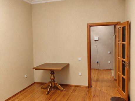 Yeni Bakı kompleksində 2 otaqlı yeni tikili mənzil kirayə verilir, 68 m², 400 AZN/ay, şəkil 5 / 12