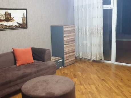 Sahildə 3 otaqlı köhnə tikili mənzil kirayə verilir, 90 m², 1 000 AZN/ay, şəkil 5 / 12