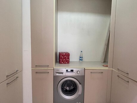Сдаётся 3-комнатная квартира в новостройке, Ağ şəhər, 144 м², 1 800 AZN/мес, фото 5 / 10