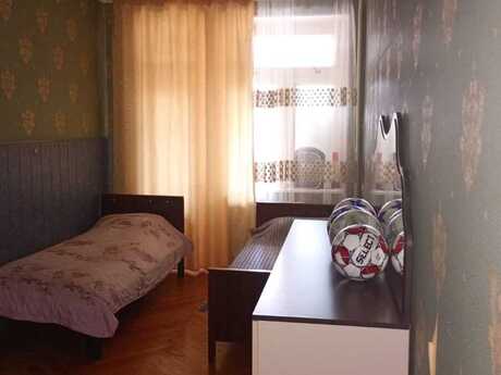 Продаётся 3-комнатная квартира в старом фонде, Nəriman Nərimanov, 90 м², 245 000 AZN, фото 4 / 11