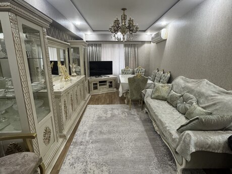 Bakıxanovda 3 otaqlı yeni tikili mənzil satılır, 115 m², 250 000 AZN, şəkil 2 / 12