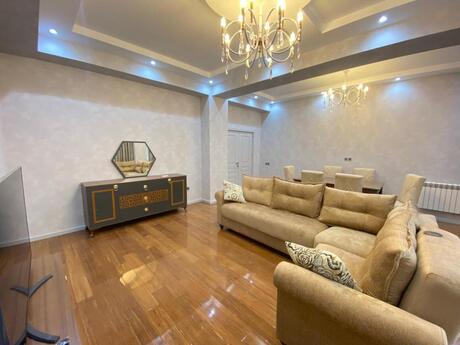 Ağ şəhərdə 3 otaqlı yeni tikili mənzil kirayə verilir, 145 m², 2 000 AZN/ay, şəkil 3 / 12