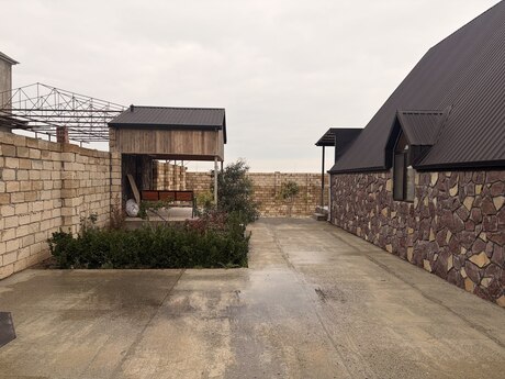 Görədildə 3 otaqlı həyət evi satılır, 125 m², 155 000 AZN, şəkil 2 / 12