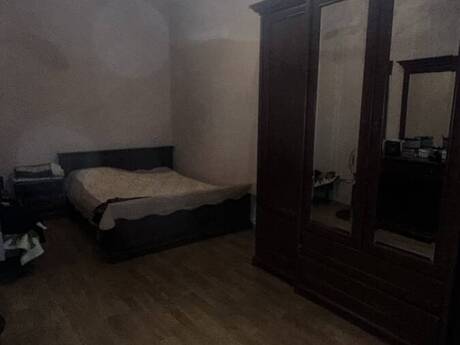 Qara Qarayevdə 3 otaqlı köhnə tikili mənzil kirayə verilir, 60 m², 700 AZN/ay, şəkil 3 / 9