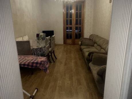 3 otaq · 60 m² · 4/5 mərtəbə, Qara Qarayev