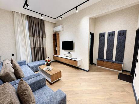 İçəri Şəhərdə 2 otaqlı mənzil günlük kirayə verilir, 50 m², 60 AZN/gün, şəkil 2 / 12