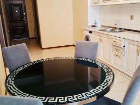 2-room new-build apartment for rent in Gənclik, 74,6 m², 799 AZN/mo, photo 2 / 8