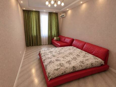 Yasamalda 3 otaqlı yeni tikili mənzil kirayə verilir, 100 m², 800 AZN/ay, şəkil 2 / 12