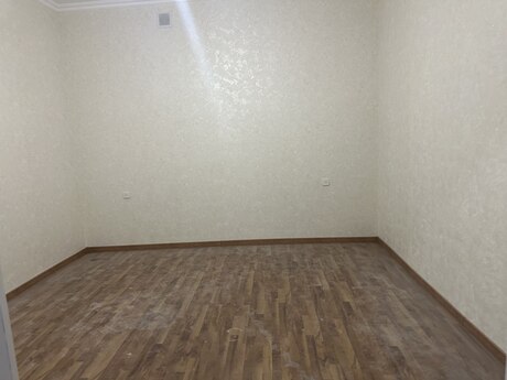 28 Mayda 1 otaqlı köhnə tikili mənzil satılır, 40 m², 135 000 AZN, şəkil 2 / 7