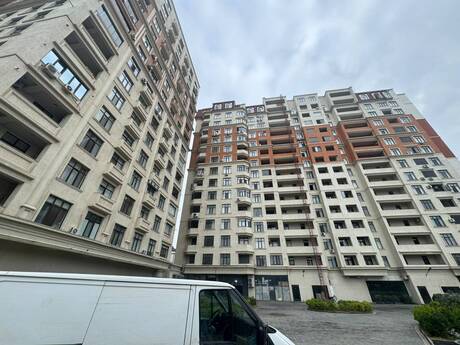 4-room new-build apartment for sale in Gənclik, 156 m², 546 000 AZN, photo 2 / 6
