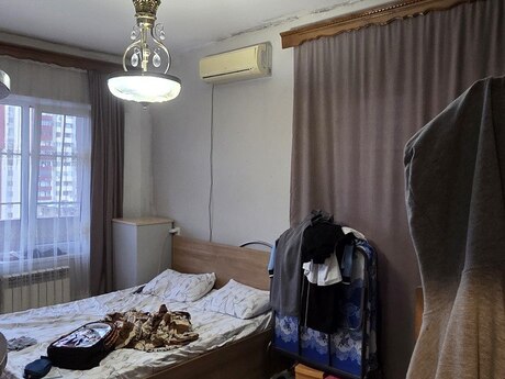 8-ci kilometrdə 3 otaqlı köhnə tikili mənzil satılır, 72 m², 205 000 AZN, şəkil 2 / 12