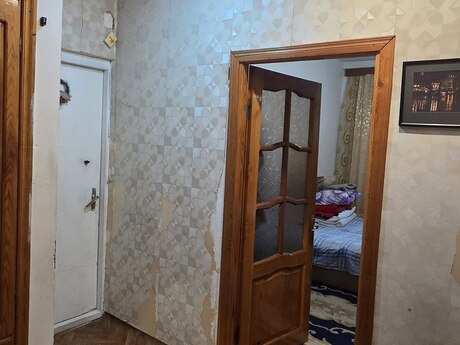 8-ci kilometrdə 3 otaqlı köhnə tikili mənzil satılır, 72 m², 205 000 AZN, şəkil 4 / 12