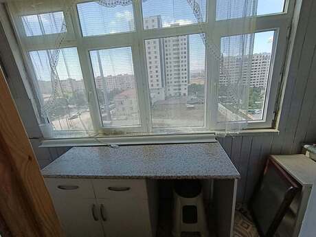 Сдаётся 2-комнатная квартира в старом фонде, Yeni Günəşli, 60 м², 500 AZN/мес, фото 4 / 12