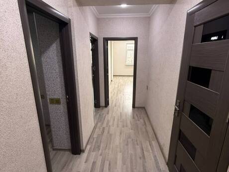 Qara Qarayevdə 3 otaqlı yeni tikili mənzil kirayə verilir, 72 m², 650 AZN/ay, şəkil 2 / 12