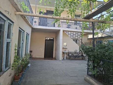 Объявление №6522125 - Баку, м. Кара Караев, 7-комн., 190 м²