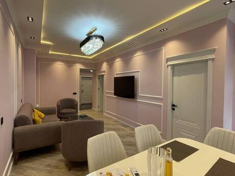 Şah İsmayıl Xətaidə 2 otaqlı yeni tikili mənzil kirayə verilir, 74 m², 900 AZN/ay, şəkil 2 / 12