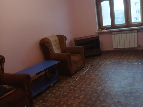 4-room old-build apartment for rent in Xalqlar Dostluğu, 100 m², 550 AZN/mo, photo 2 / 10