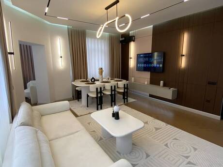 3-room new-build apartment for sale in Şah İsmayıl Xətai, 95 m², 380 000 AZN, photo 2 / 12