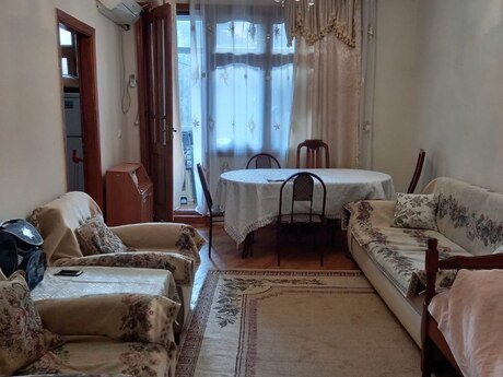 2 otaq · 50 m² · 3/5 mərtəbə, Gənclik