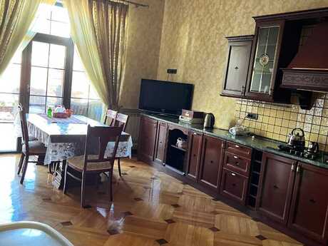 Nəsimidə 5 otaqlı həyət evi satılır, 550 m², 990 000 AZN, şəkil 4 / 12
