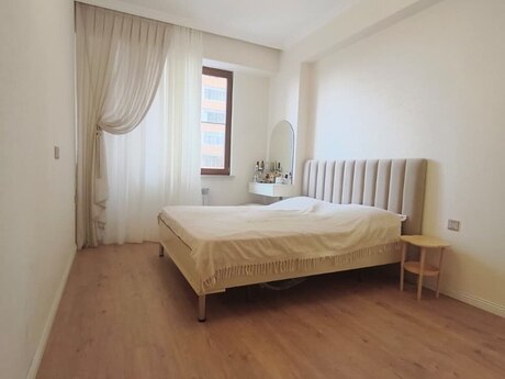2-room new-build apartment for sale in Qara Qarayev, 55 m², 199 500 AZN, photo 2 / 12