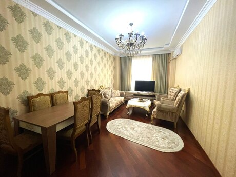 Elan №6522284 - Bakı, Neftçilər m., 3 otaqlı, 120 m², 8/16 mərtəbə