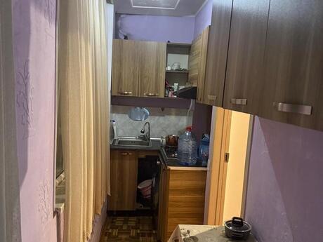 Koroğluda 2 otaqlı köhnə tikili mənzil satılır, 35 m², 125 000 AZN, şəkil 2 / 7
