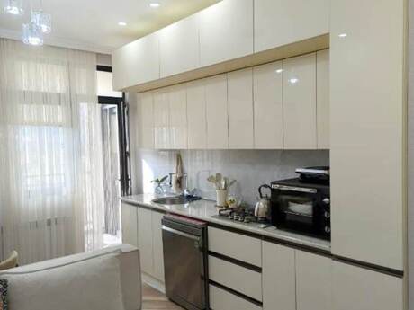 Продаётся 2-комнатная квартира в новостройке, 20 Yanvar, 49 м², 178 000 AZN, фото 2 / 12