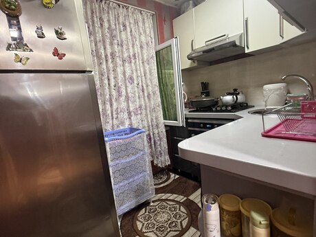 Продаётся 3-комнатная квартира в старом фонде, Nəriman Nərimanov, 70 м², 250 000 AZN, фото 5 / 7