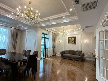 4-room new-build apartment for sale in Elmlər Akademiyası, 207 m², 1 370 000 AZN, photo 4 / 12