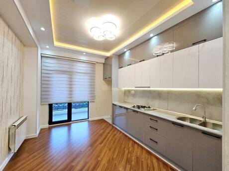 Объявление №6522419 - Баку, м. Кара Караев, 2-комн., 85 м², 4/12 этаж