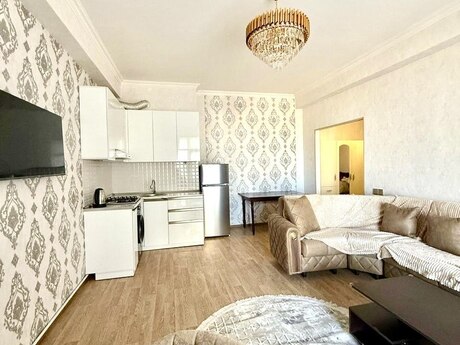 Сдаётся 1-комнатная квартира в новостройке, Nəriman Nərimanov, 50 м², 700 AZN/мес, фото 4 / 8