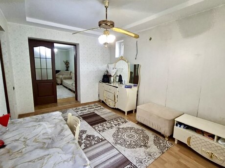 Сдаётся 3-комнатная квартира в старом фонде, Elmlər Akademiyası, 65 м², 750 AZN/мес, фото 4 / 11